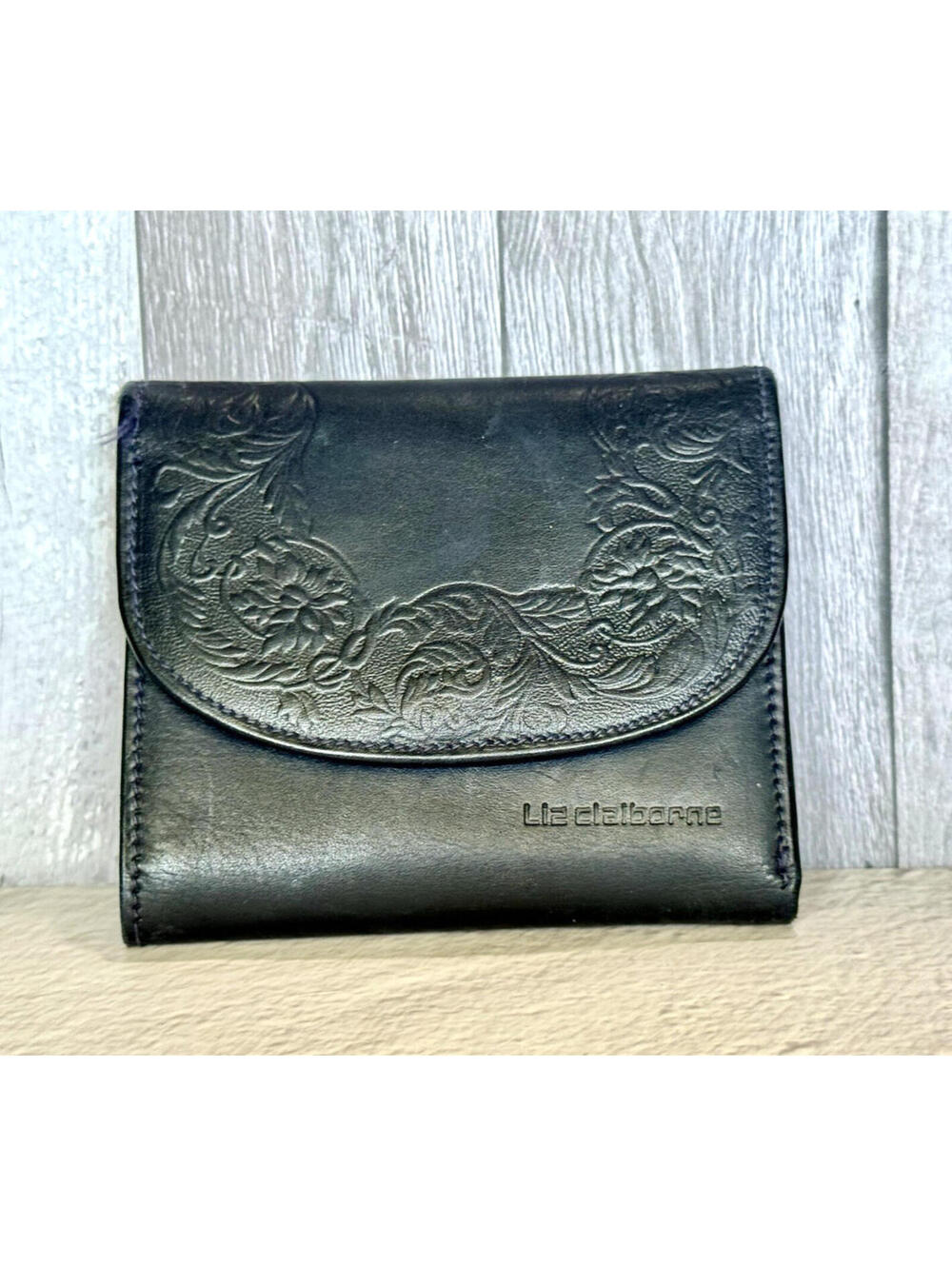 Liz Claiborne Vintage Genuine Leather Wallet Women’s Black Classic Bifold